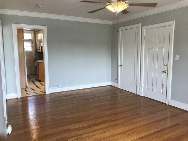 Building Photo - Downtown Area, Condo in Historic Fisher Pa...
