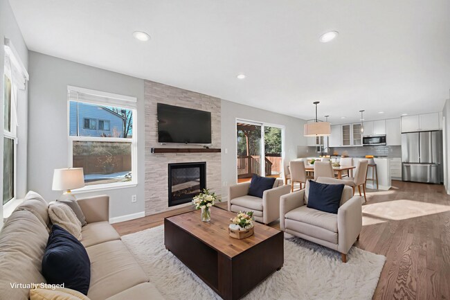 Foto del edificio - Beautiful & Spacious 4BD, 2.5 BA in Thornton!