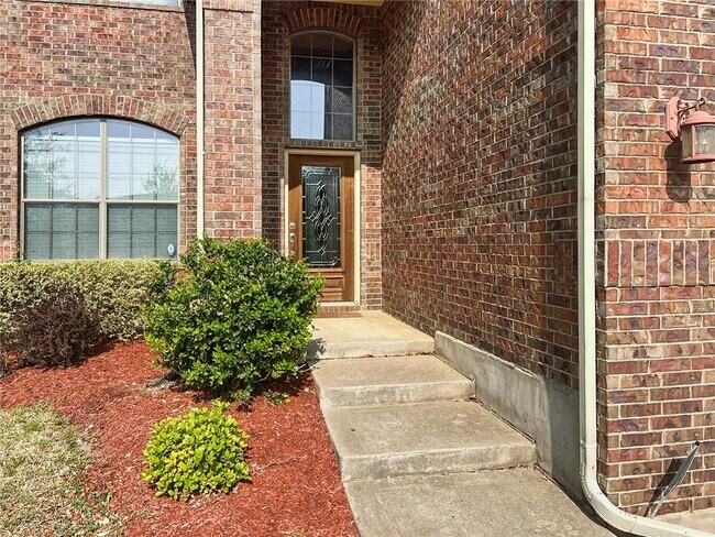 Building Photo - 7800 Journeyville Dr