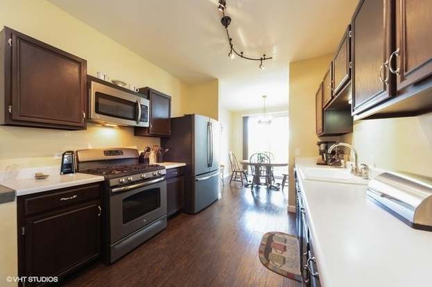 Foto del edificio - 230 Partridge Ct
