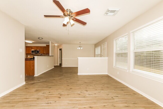 Building Photo - 22930 Highland Estates Ct
