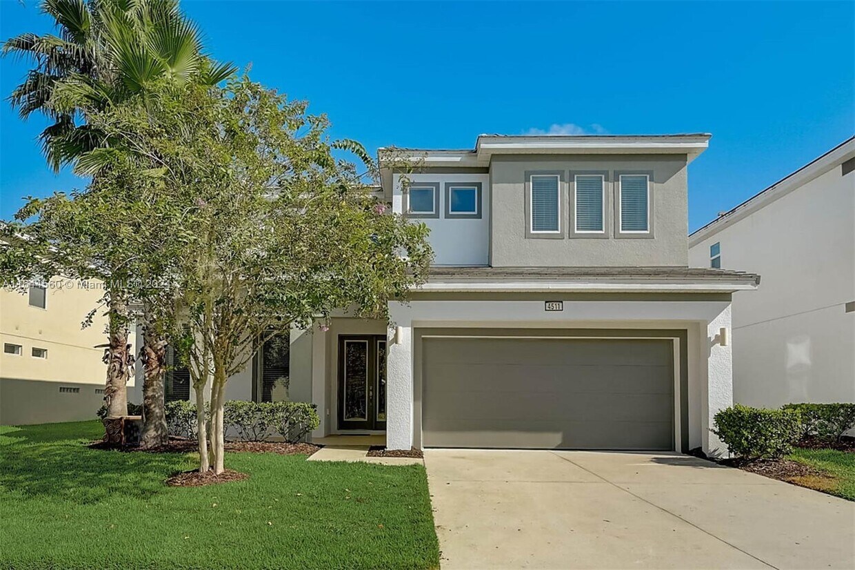 Foto principal - 4511 Monado Dr