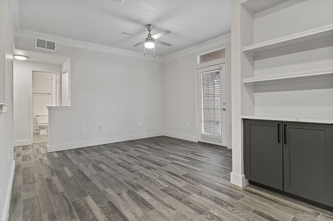 Foto del edificio - 2601 Scofield Ridge Pkwy