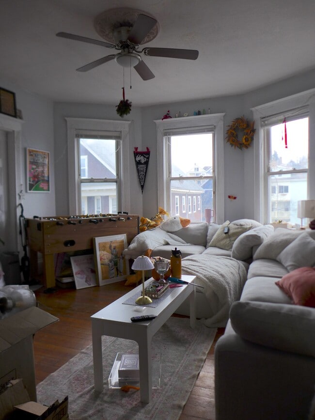 Foto del edificio - 12 Cherokee St