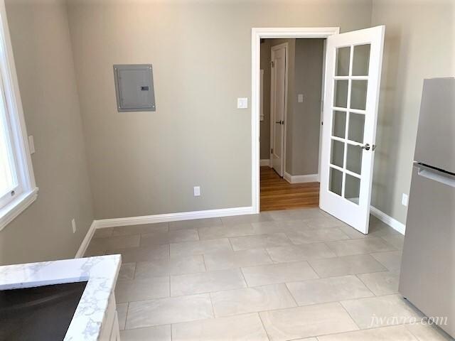 Building Photo - 96 Toledo Way