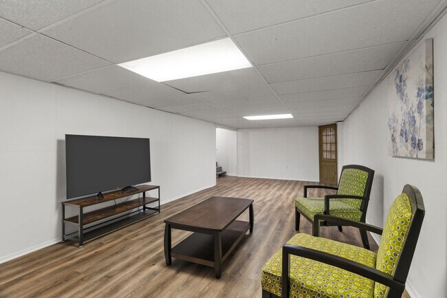 Foto del edificio - 11814 Flushing Dr