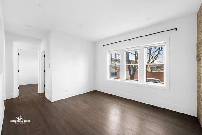 Building Photo - Perfect 2 bedroom in Avondale