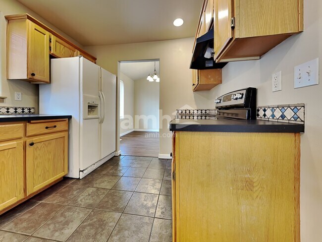 Foto del edificio - 17218 12th Avenue Ct E