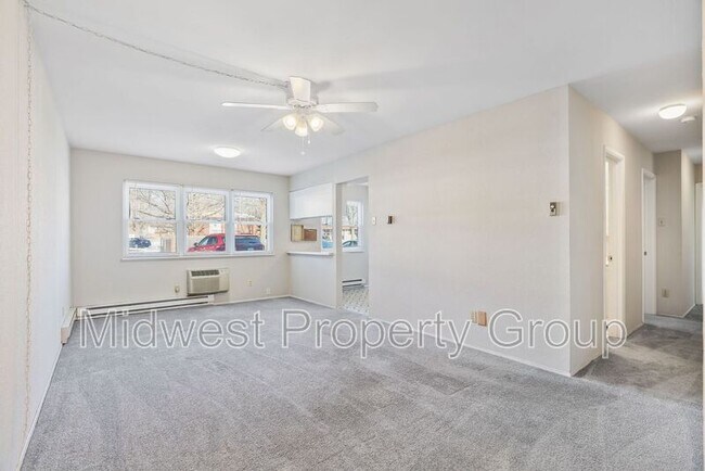 Foto del edificio - 8776 Sieloff Dr