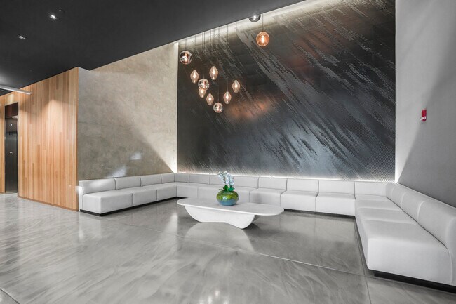 Foto del edificio - 151 SE 1st St