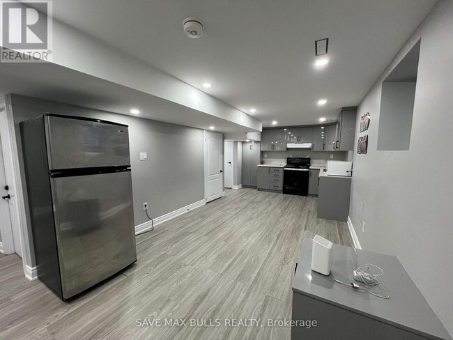 Building Photo - 80 Abell Dr