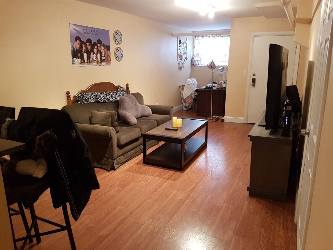 Foto del edificio - 2bed/1bath in Brookline