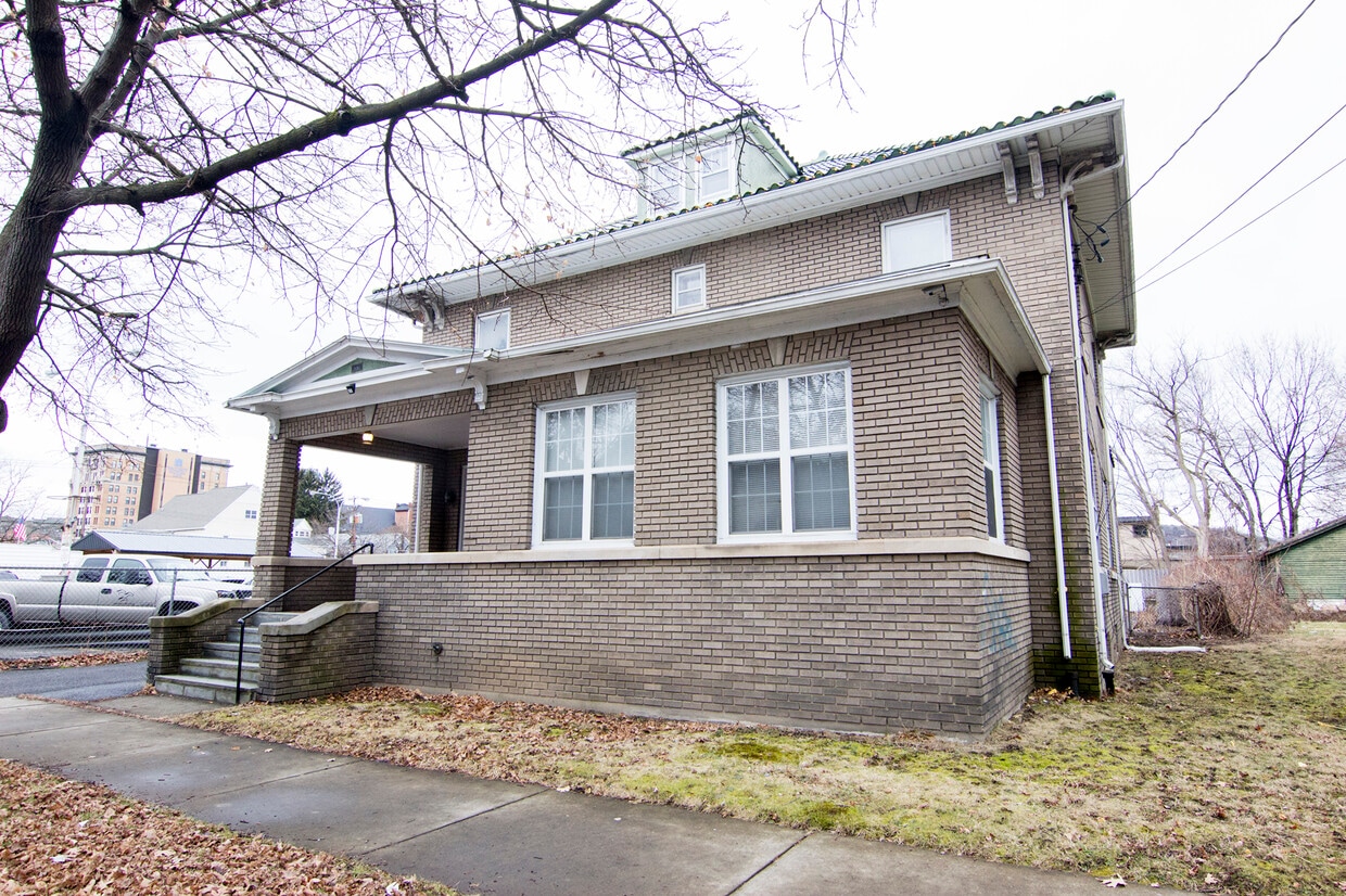 131 Hawley St, Binghamton, NY 13901 House for Rent in Binghamton, NY