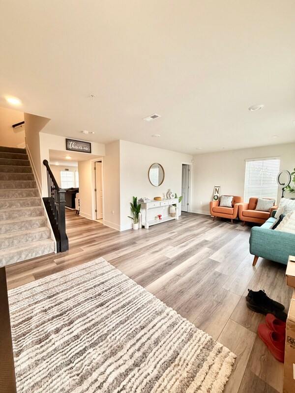 Building Photo - 11470 St Luke Dr