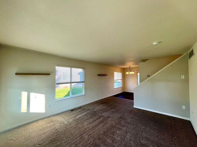 Foto del edificio - 3115 Swan Point Dr