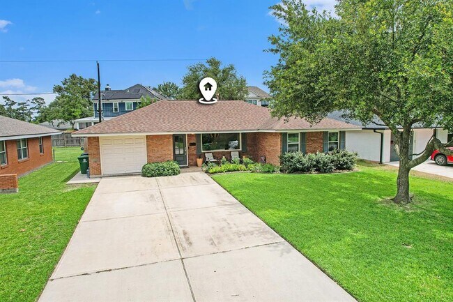 Foto del edificio - 2306 Cheshire Ln