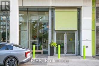 Building Photo - 360-2360 Square One Dr