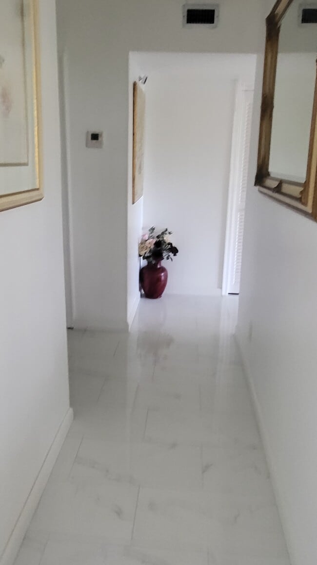 Foto del edificio - 3575 S Ocean Blvd