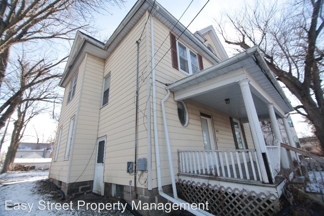 Building Photo - 1220 15th St