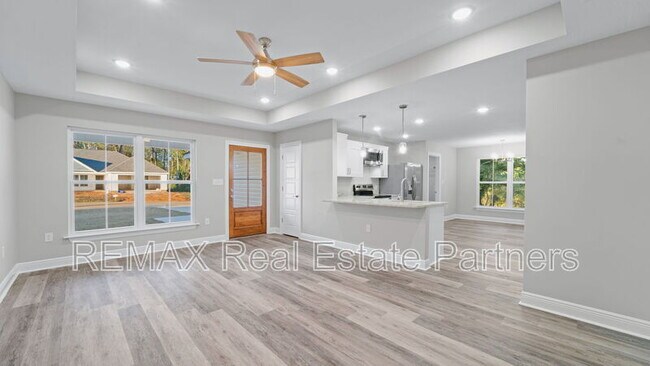 Building Photo - 24 Bellamy Ln
