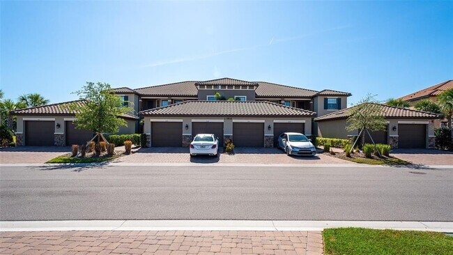 Building Photo - 13816 Messina Loop