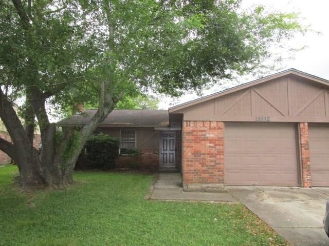 Foto principal - 15842 Blueridge Rd