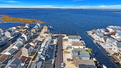 Building Photo - 256 Ocean Bay Blvd