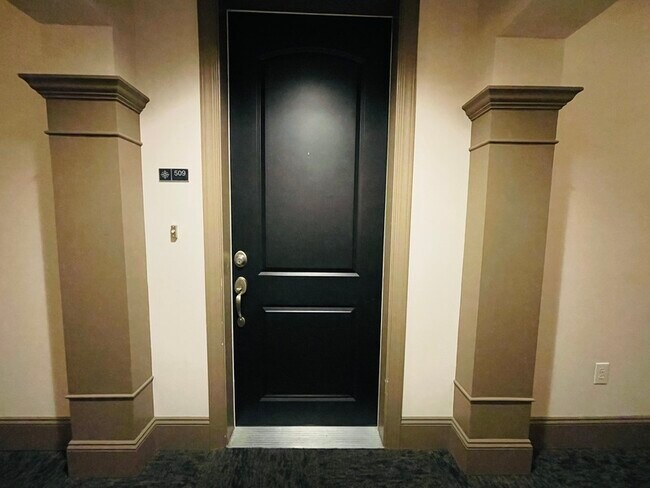 Foto del edificio - 4625 Piedmont Row Dr