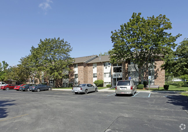 Building Photo - Bluewater Townhouses