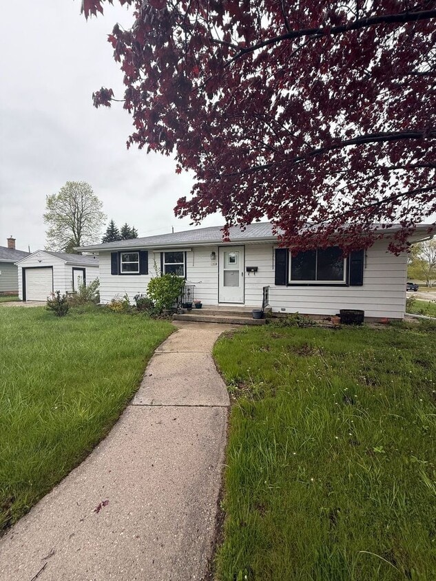 Primary Photo - 3 Bedroom Single Family