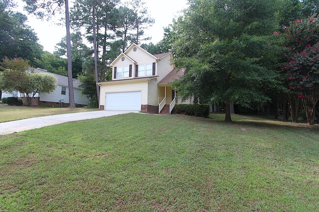 Building Photo - Charming Home in Holly Springs!