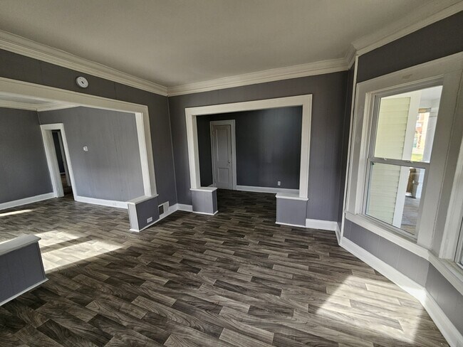 Foto del edificio - 9208 Pierpont Ave