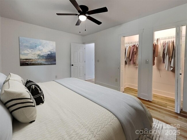 Foto del edificio - 2633 Brentwood Pl