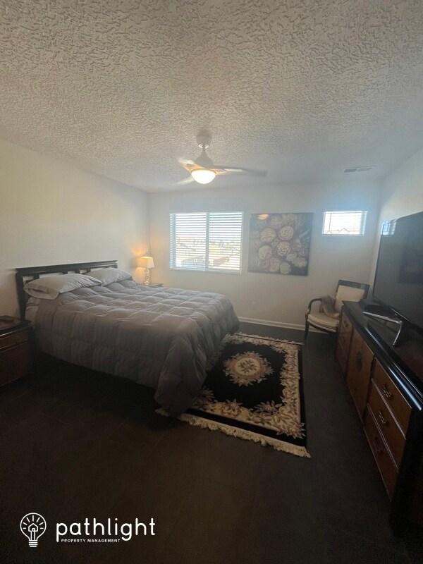 Building Photo - 53 Hermanos Loop