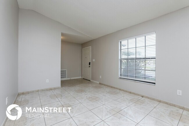 Building Photo - 3321 Knightsbridge Rd