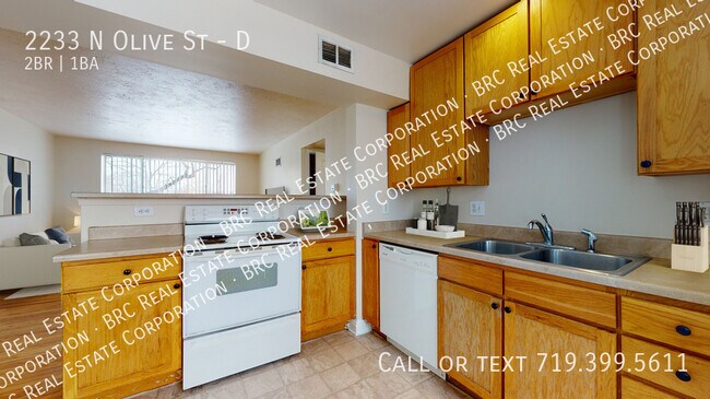 Foto del edificio - 2233 Olive St