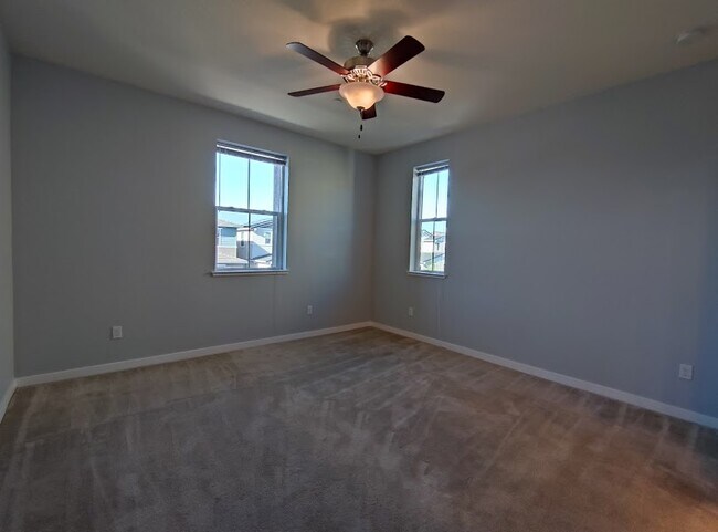 Building Photo - 1830 Yellowwood Ave