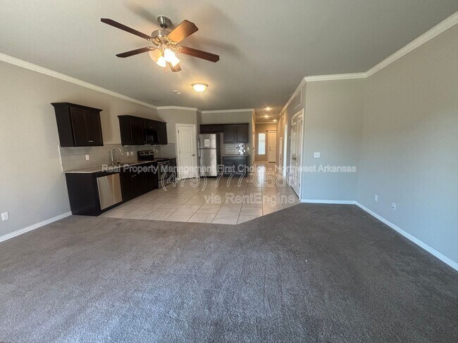 Foto del edificio - 2745 W Kilimanjaro Way