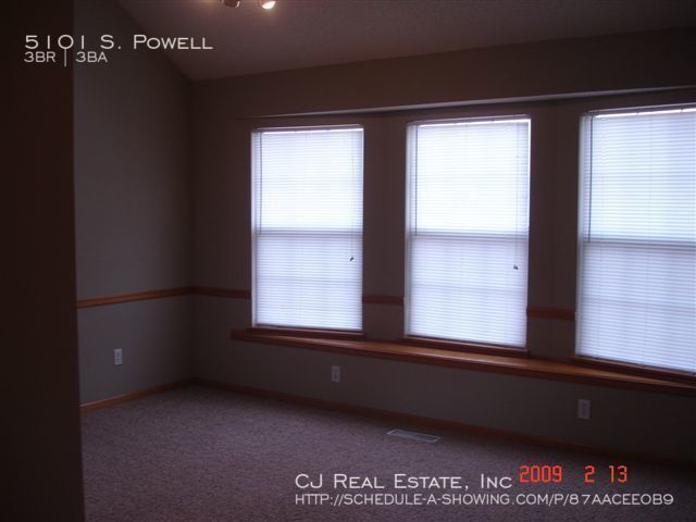 Foto del edificio - 5101 S Powell Ave