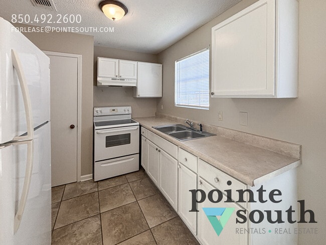 Foto del edificio - 6392 Schoel Ln