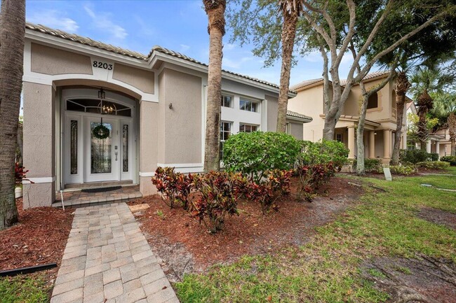 Building Photo - 8203 Calterra Dr