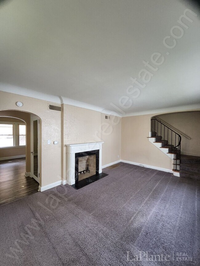 Foto del edificio - Beautiful 3 Bedroom Home for Rent