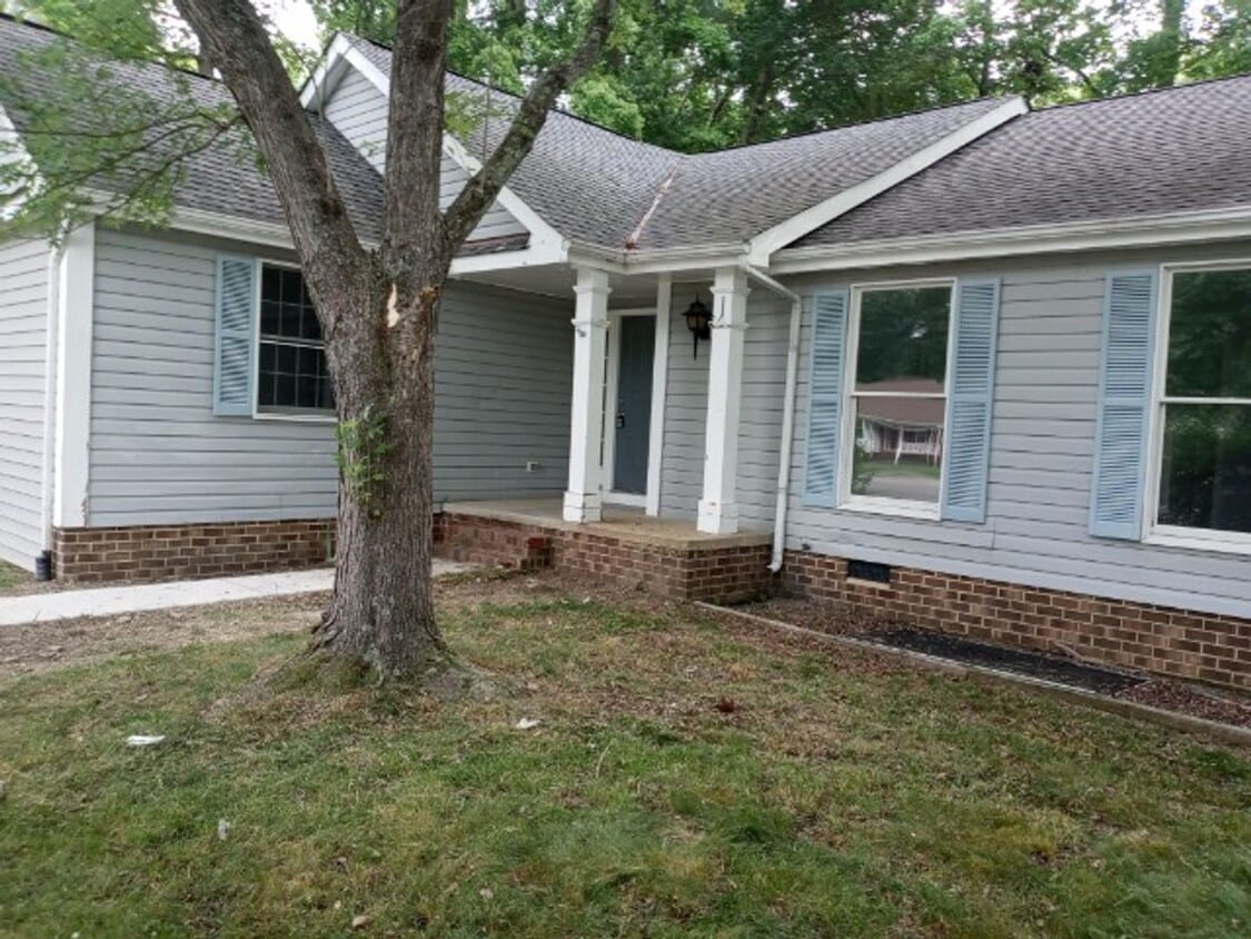 Foto principal - Chesterfield Rancher with Open Concept
