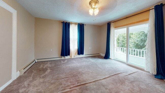 Building Photo - 49 Glenwood Rd