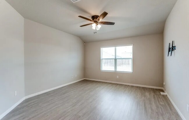 Foto del edificio - 31674 Untrodden Way