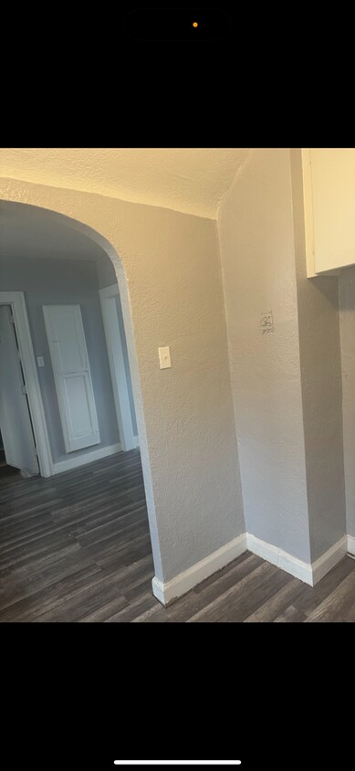 Foto del edificio - 9950 - 52 Ward