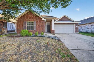 Building Photo - 1136 Ainsworth Dr