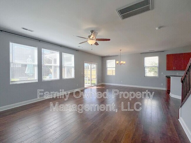 Building Photo - 1225 Woodsage Dr