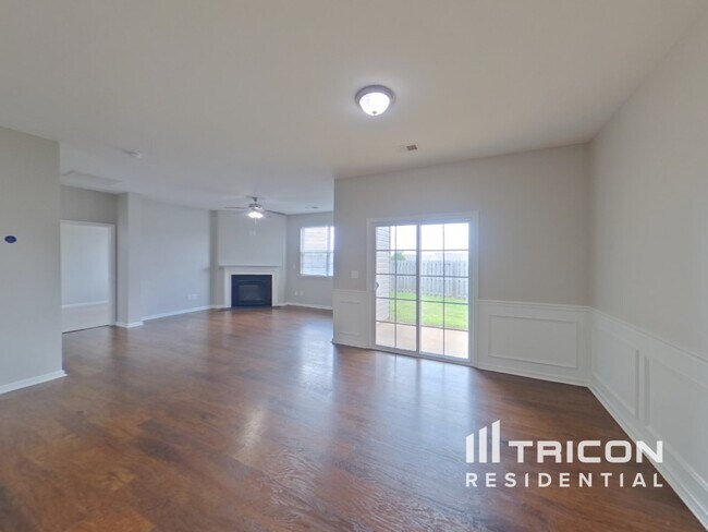 Foto del edificio - 312 New Spring Ln