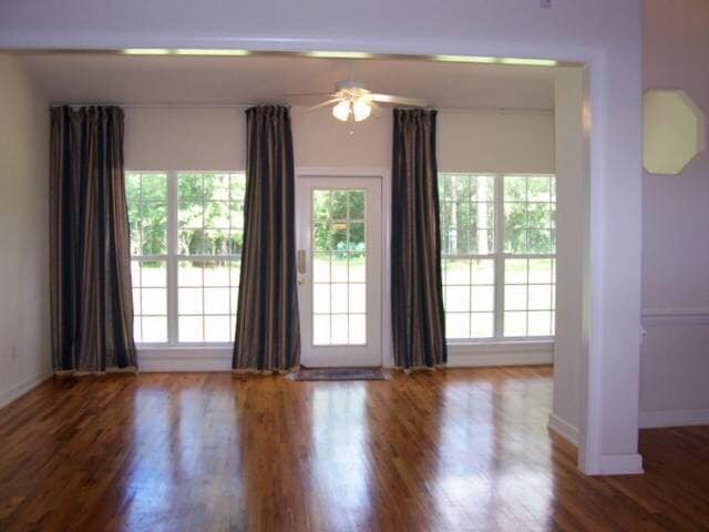 Foto del edificio - Single-family home on 2 Acres available March 2022!
